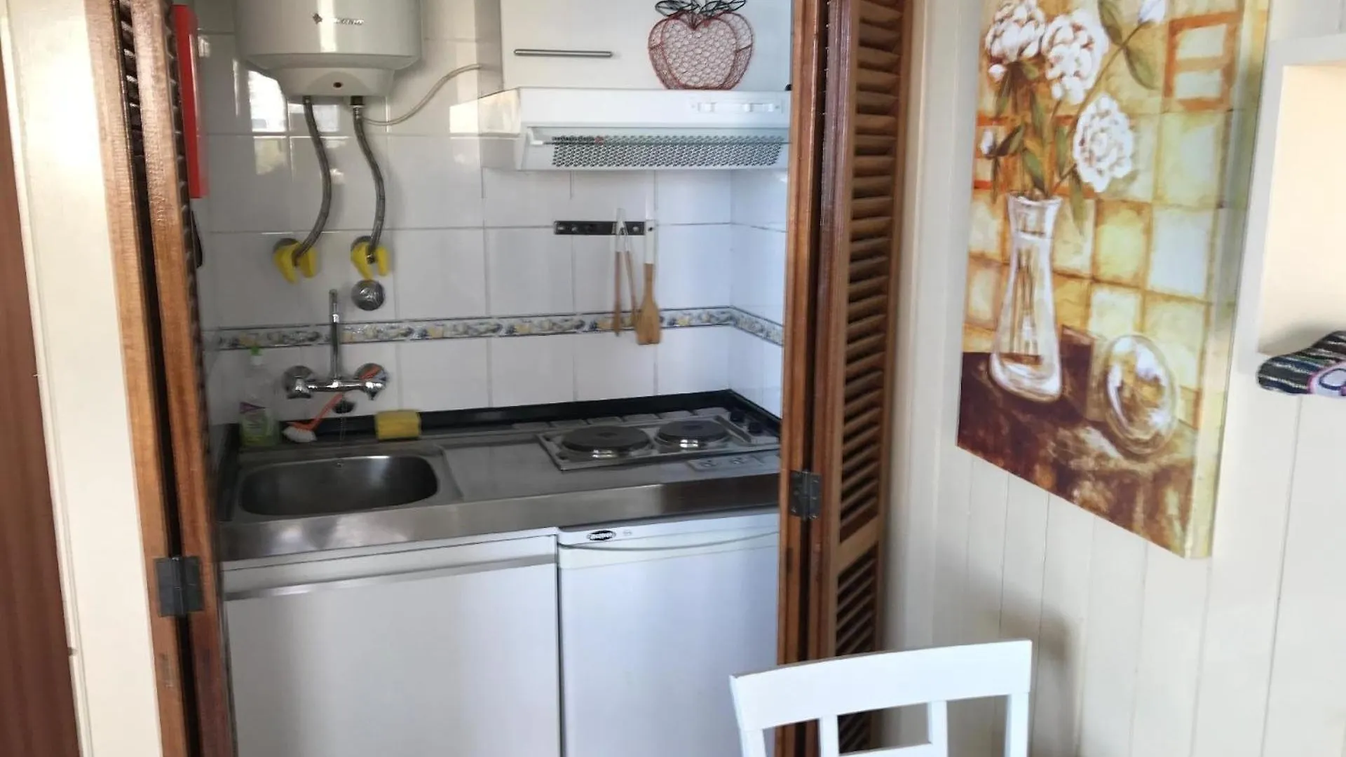 Studio Fuer 4 Personen Ca 15 M In So Martinho, Madeira Suedkueste Von Madeira فونشال شقة